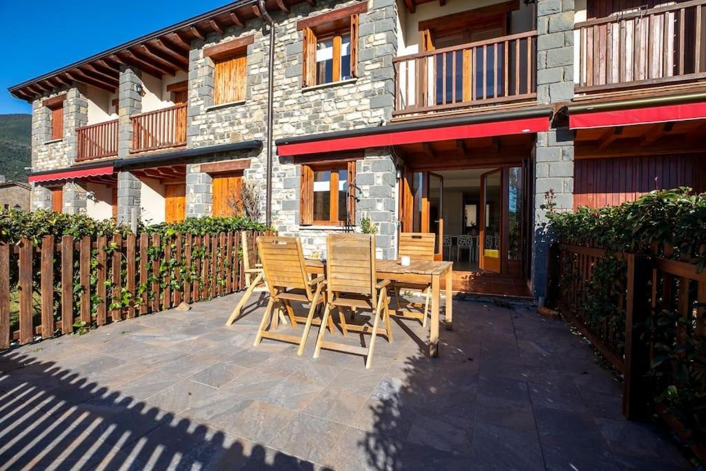 Casa Nieves Apartment Villanua Exterior photo